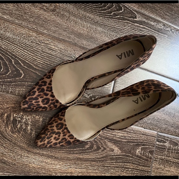 MIA leopard print pointed toe stilettos heels - Picture 3 of 11